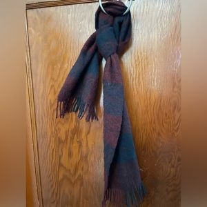 Vintage The Bay 100% Cashmere burgundy & navy scarf outdoor collegiate preppy